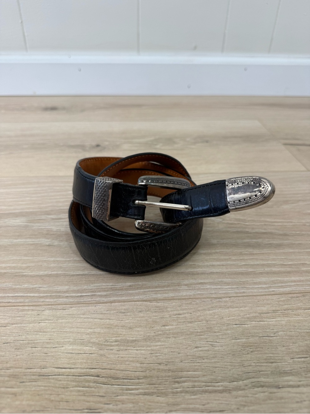 Onyx By Brighton Vintage 1993 Made in USA Black Leather Belt